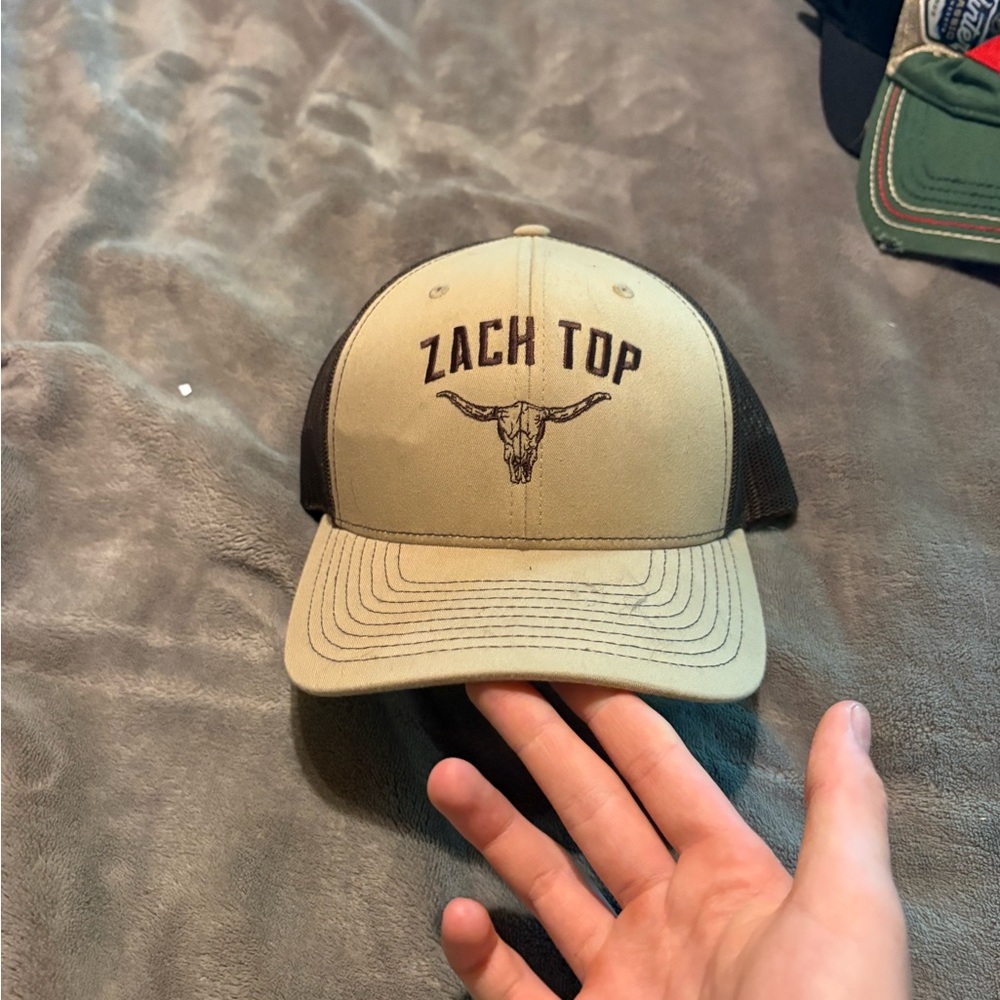 Zach top hat